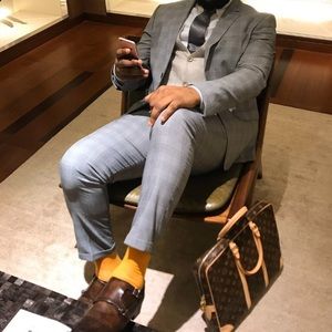 Meet your Posher, Henry